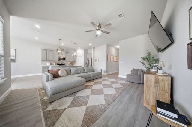 315 Bronco Drive, Pilot Point, TX 76258