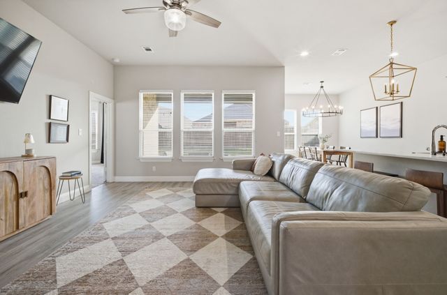 315 Bronco Drive, Pilot Point, TX 76258