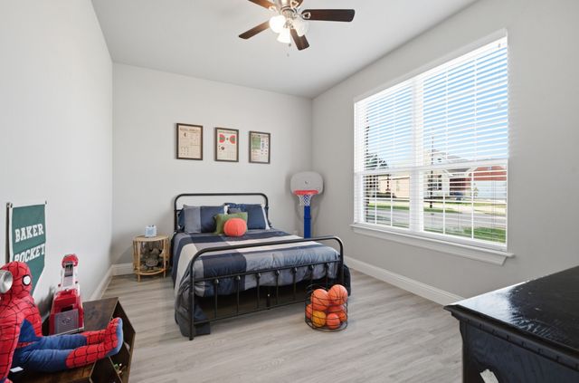 315 Bronco Drive, Pilot Point, TX 76258