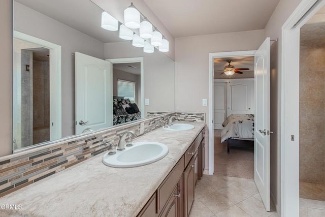 5421 Brigadoon Lane, Bakersfield, CA 93312