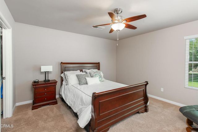 5421 Brigadoon Lane, Bakersfield, CA 93312