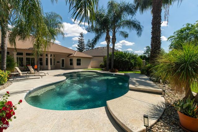 5421 Brigadoon Lane, Bakersfield, CA 93312