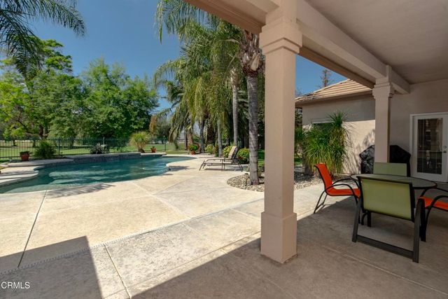 5421 Brigadoon Lane, Bakersfield, CA 93312