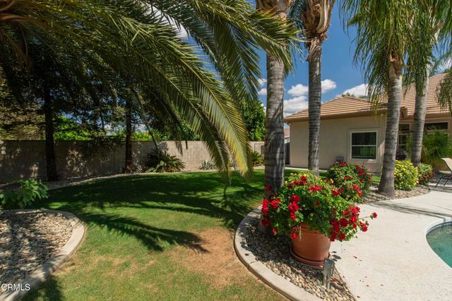 5421 Brigadoon Lane, Bakersfield, CA 93312