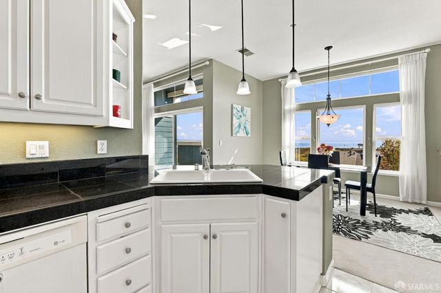 152 Golden Eagle Lane, Brisbane, CA 94005