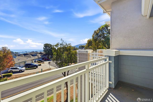 152 Golden Eagle Lane, Brisbane, CA 94005