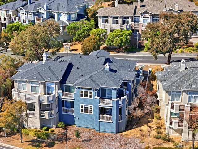 152 Golden Eagle Lane, Brisbane, CA 94005