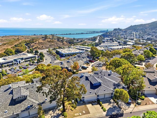 152 Golden Eagle Lane, Brisbane, CA 94005