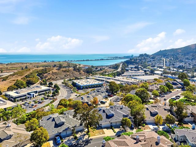 152 Golden Eagle Lane, Brisbane, CA 94005