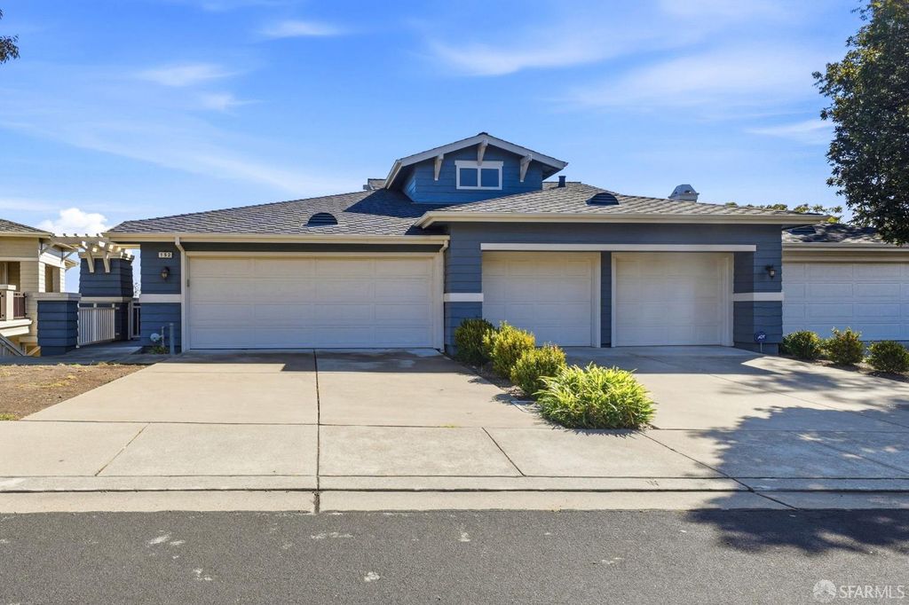 152 Golden Eagle Lane, Brisbane, CA 94005