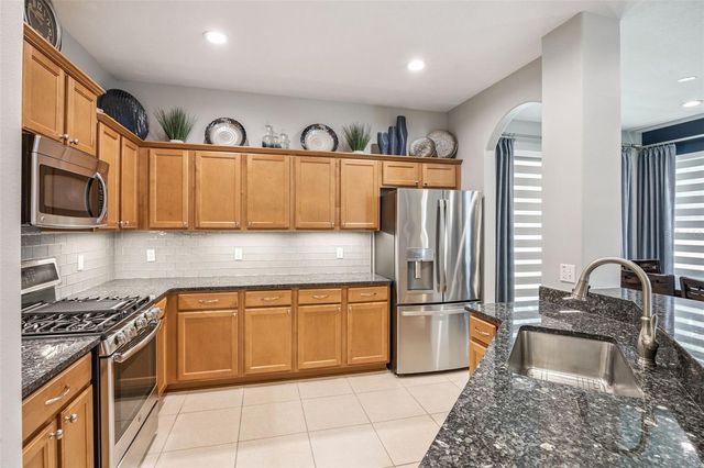 3528 BERKSHIRE WOODS TERRACE, Deltona, FL 32725