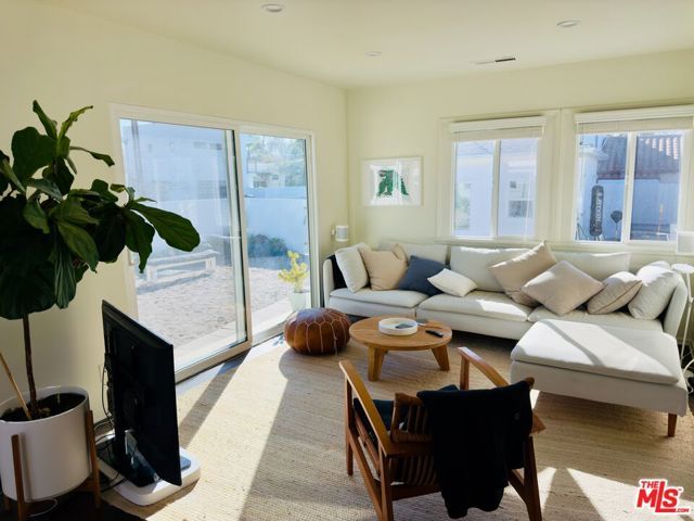 2045 Glencoe Avenue, Venice (los Angeles), CA 90291