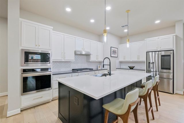 2310 Precision Lane, Katy, TX 77493