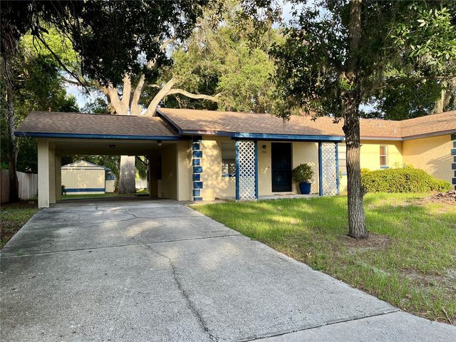 705 BAYOU AVENUE, Tarpon Springs, FL 34689
