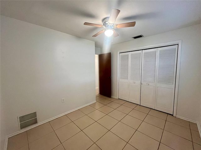 705 BAYOU AVENUE, Tarpon Springs, FL 34689