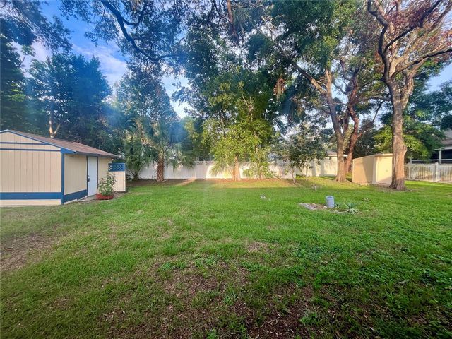 705 BAYOU AVENUE, Tarpon Springs, FL 34689