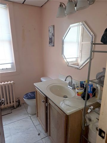 517 Margaret St, Mt Oliver, PA 15210