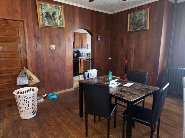 517 Margaret St, Mt Oliver, PA 15210