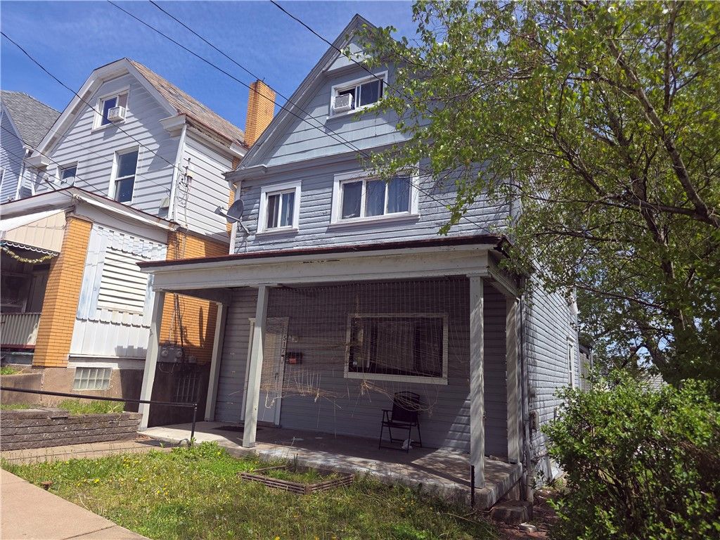 517 Margaret St, Mt Oliver, PA 15210