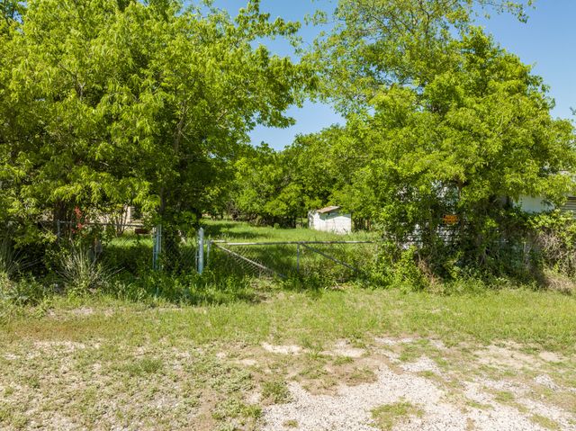 6630 Fm 183, Evant, TX 76525