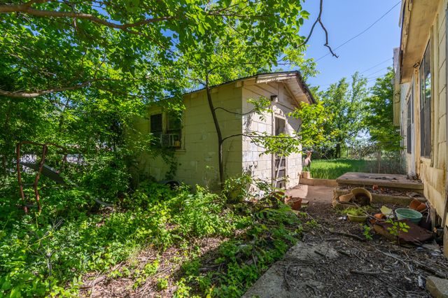 6630 Fm 183, Evant, TX 76525