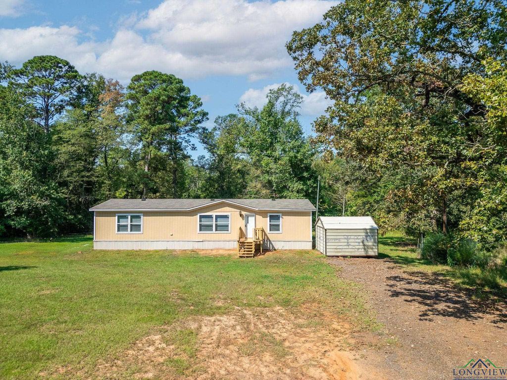 335 Whispering Pines, Hallsville, TX 75650