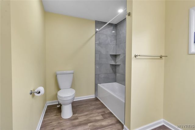 383 Birchwood Drive, Lockport Town, NY 14094