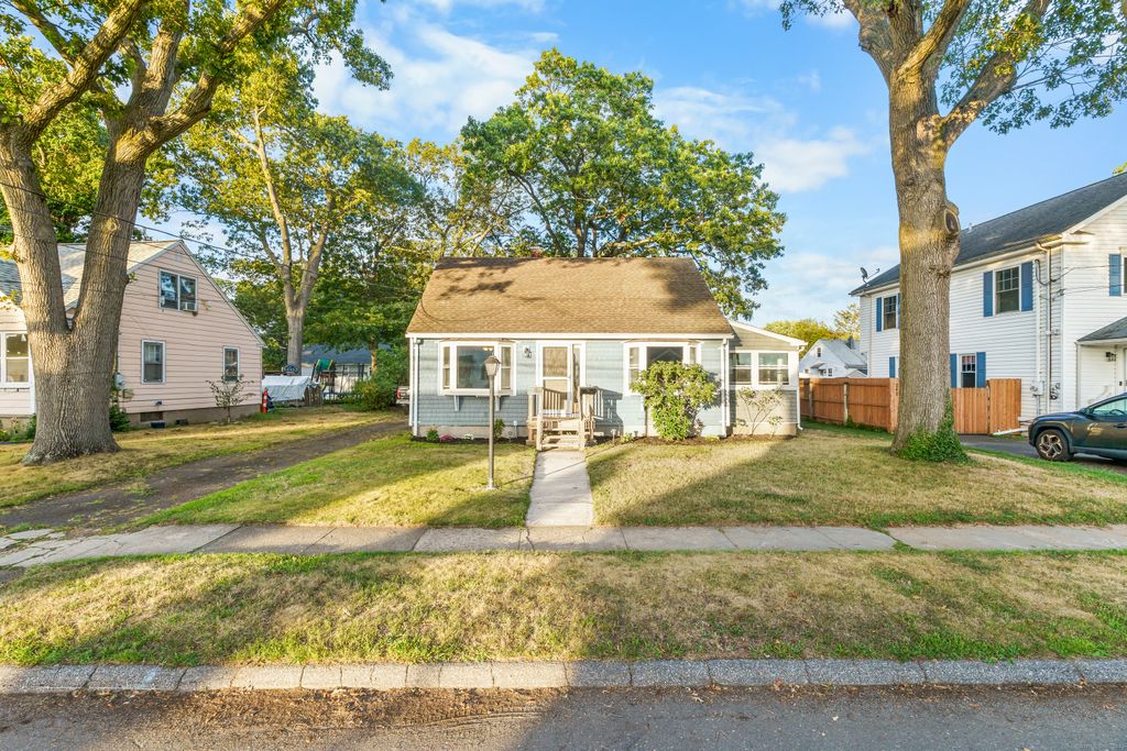 236 Housatonic Drive, Milford, CT 06460