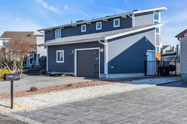 1208 Gannet Court, Forked River, NJ 08731