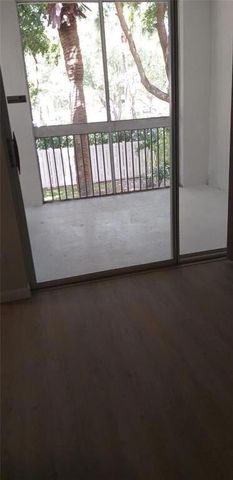 9933 Westview Drive 427, Coral Springs, FL 33076