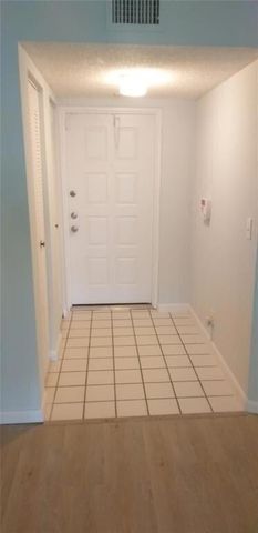 9933 Westview Drive 427, Coral Springs, FL 33076