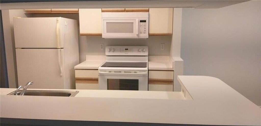 9933 Westview Drive 427, Coral Springs, FL 33076