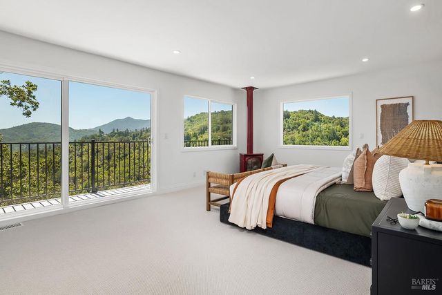 500 Iron Springs Rd, Fairfax, CA 94930