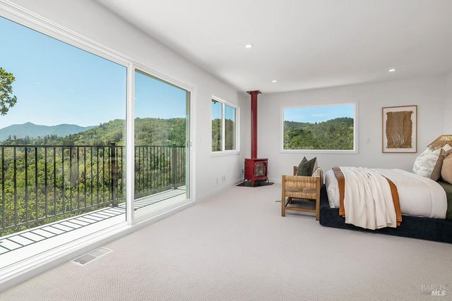 500 Iron Springs Rd, Fairfax, CA 94930