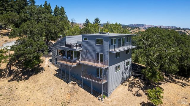 500 Iron Springs Rd, Fairfax, CA 94930