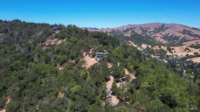 500 Iron Springs Rd, Fairfax, CA 94930