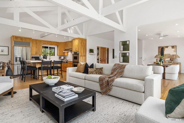 500 Iron Springs Rd, Fairfax, CA 94930