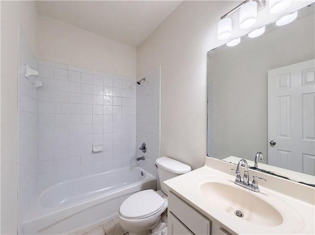 520 Lullaby Court, Fayetteville, GA 30214