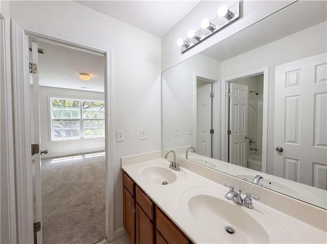 520 Lullaby Court, Fayetteville, GA 30214