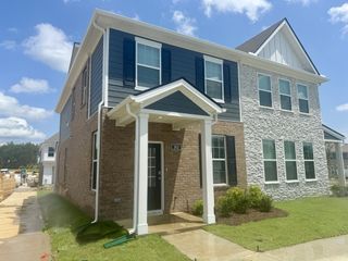 302 Hanbury Way, Lebanon, TN 37087