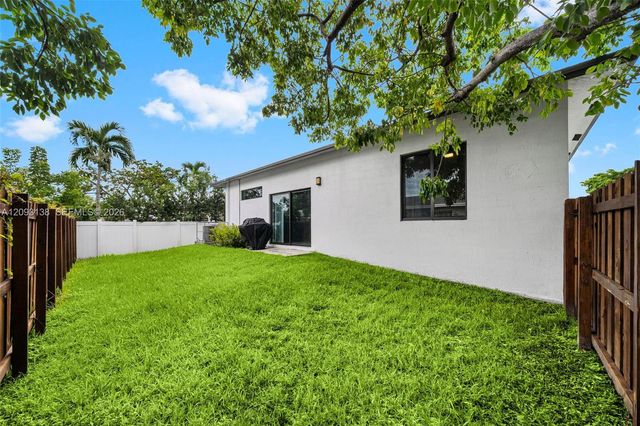 808 NW 5th Terrace, Hallandale Beach, FL 33009