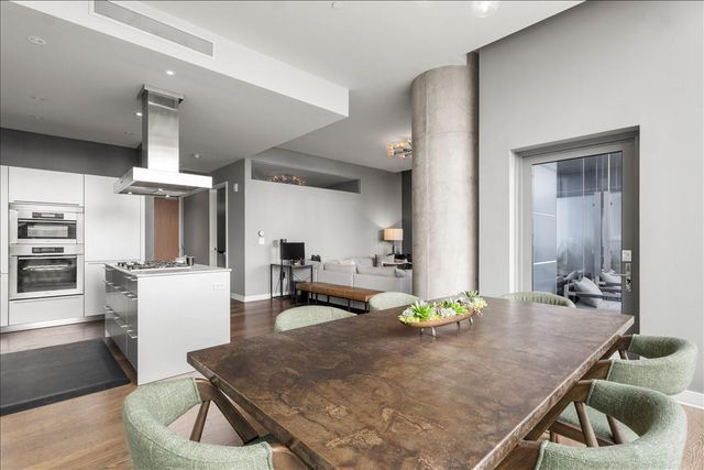 210 Lavaca ST 2311, Austin, TX 78701