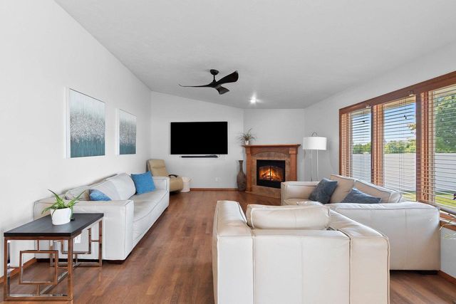 220 CORNELLIUS MARTIN COURT, De Pere, WI 54115