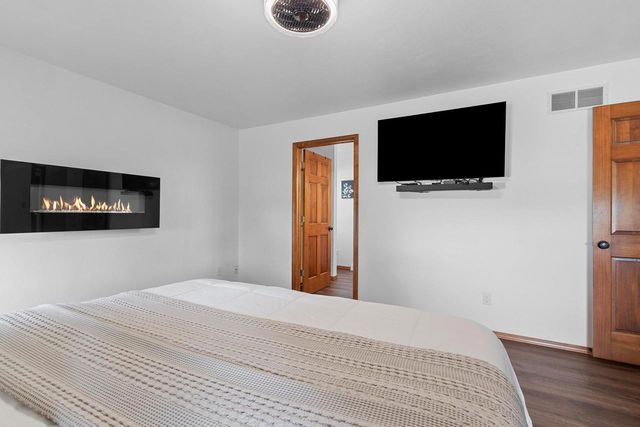 220 CORNELLIUS MARTIN COURT, De Pere, WI 54115