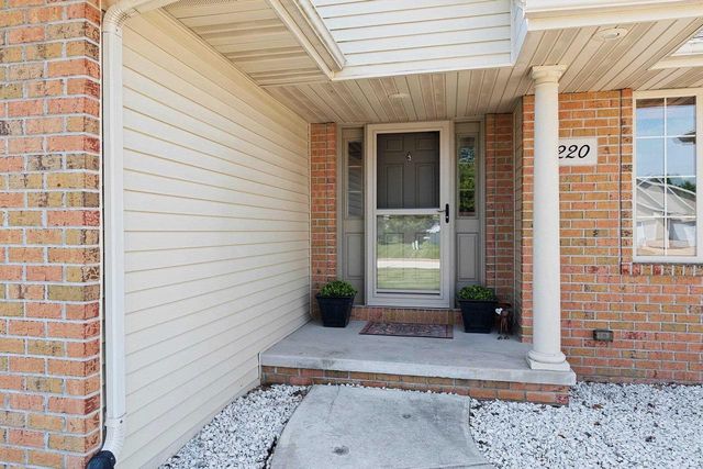 220 CORNELLIUS MARTIN COURT, De Pere, WI 54115