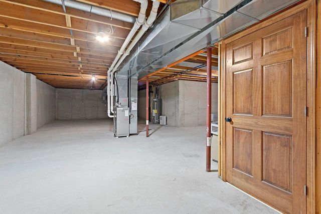 220 CORNELLIUS MARTIN COURT, De Pere, WI 54115