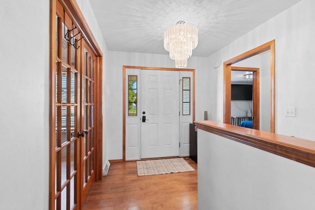 220 CORNELLIUS MARTIN COURT, De Pere, WI 54115