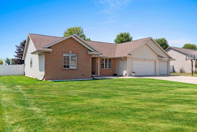 220 CORNELLIUS MARTIN COURT, De Pere, WI 54115
