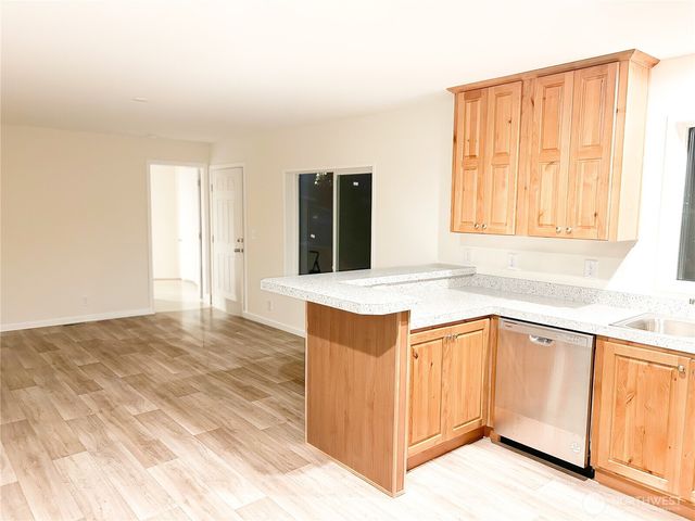 2010 Front Street #33, Lynden, WA 98264