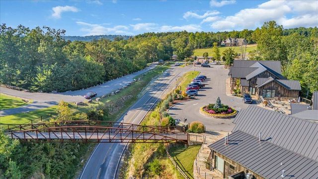 260 Compass Drive, Jasper, TN 37347